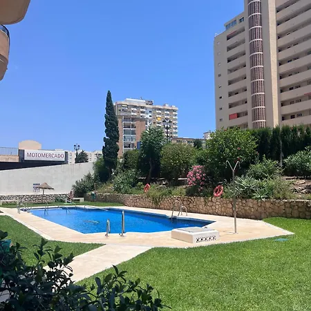 Bright Flat 1 Min From With Parking Fuengirola